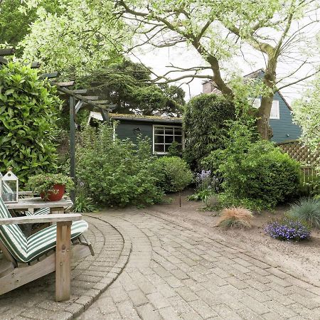 Cosy Holiday Home In Noordwijkerhout Near Lake Esterno foto