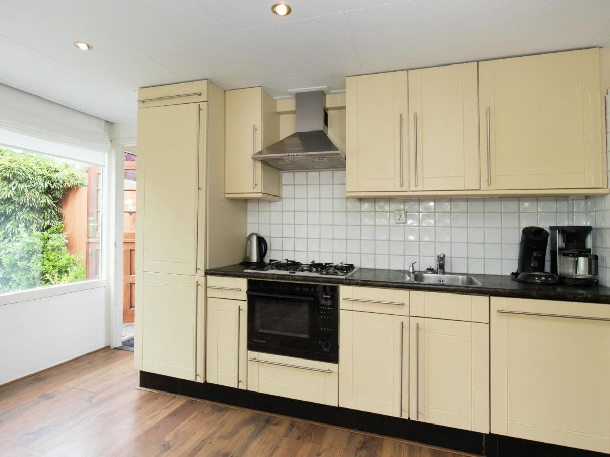 Cosy Holiday Home In Noordwijkerhout Near Lake Esterno foto