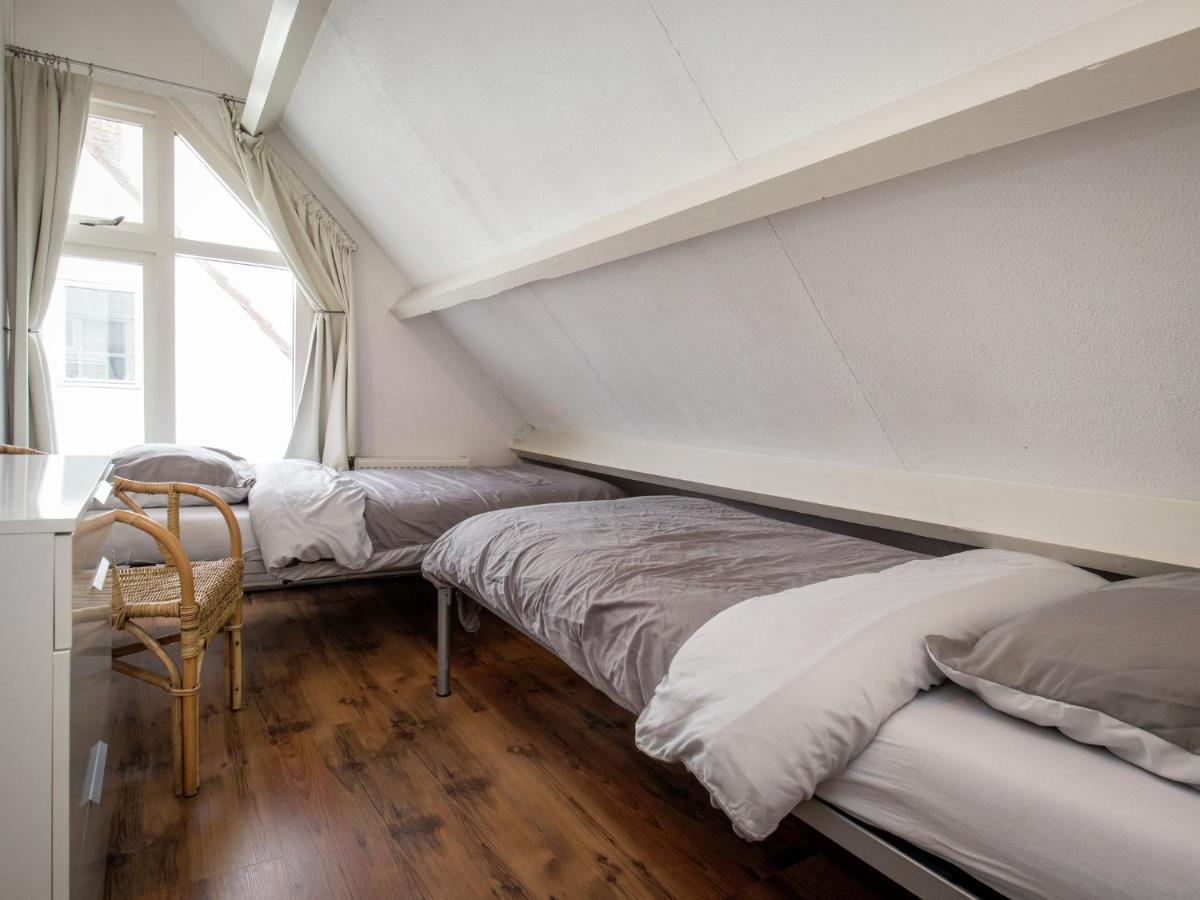 Cosy Holiday Home In Noordwijkerhout Near Lake Esterno foto