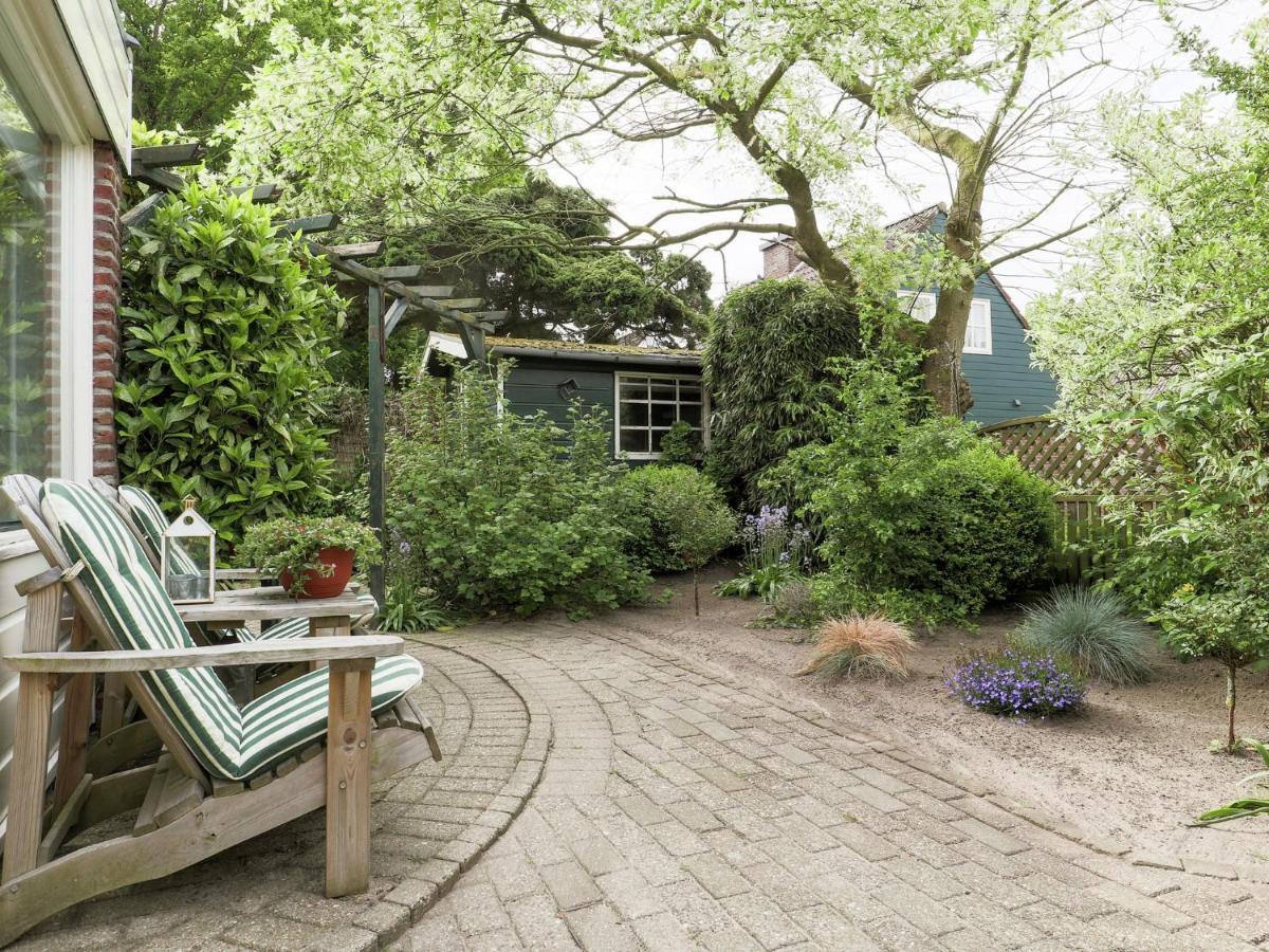 Cosy Holiday Home In Noordwijkerhout Near Lake Esterno foto